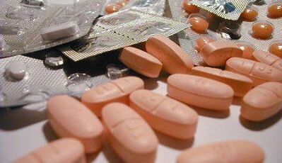 Treatment of cervical osteochondrosis with drugs