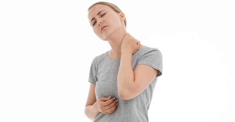The girl has neck pain